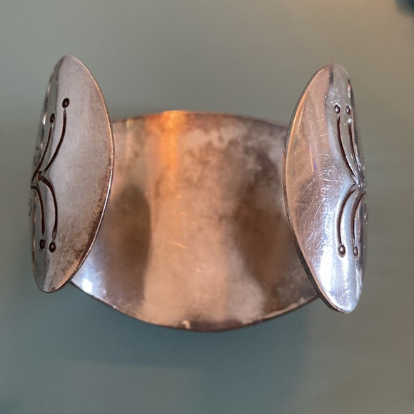 Silver Handmade Vintage Squash Blossom Necklace, Bracelet, Ring - Picture 10 of 16